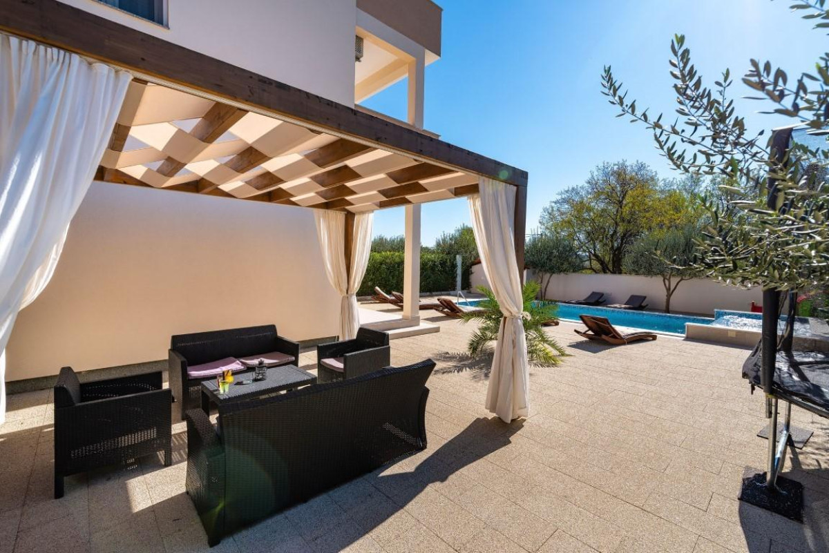 Villa Luce