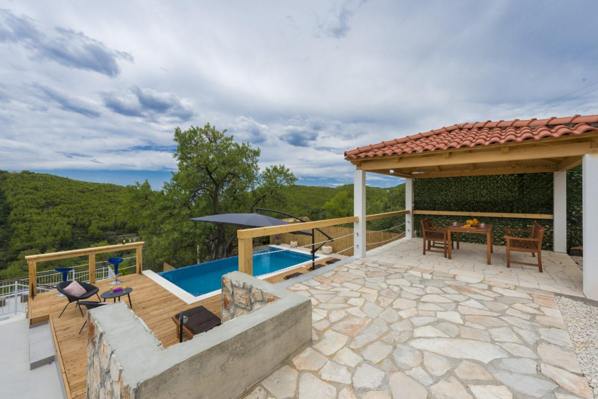 Villa Dundo Pero