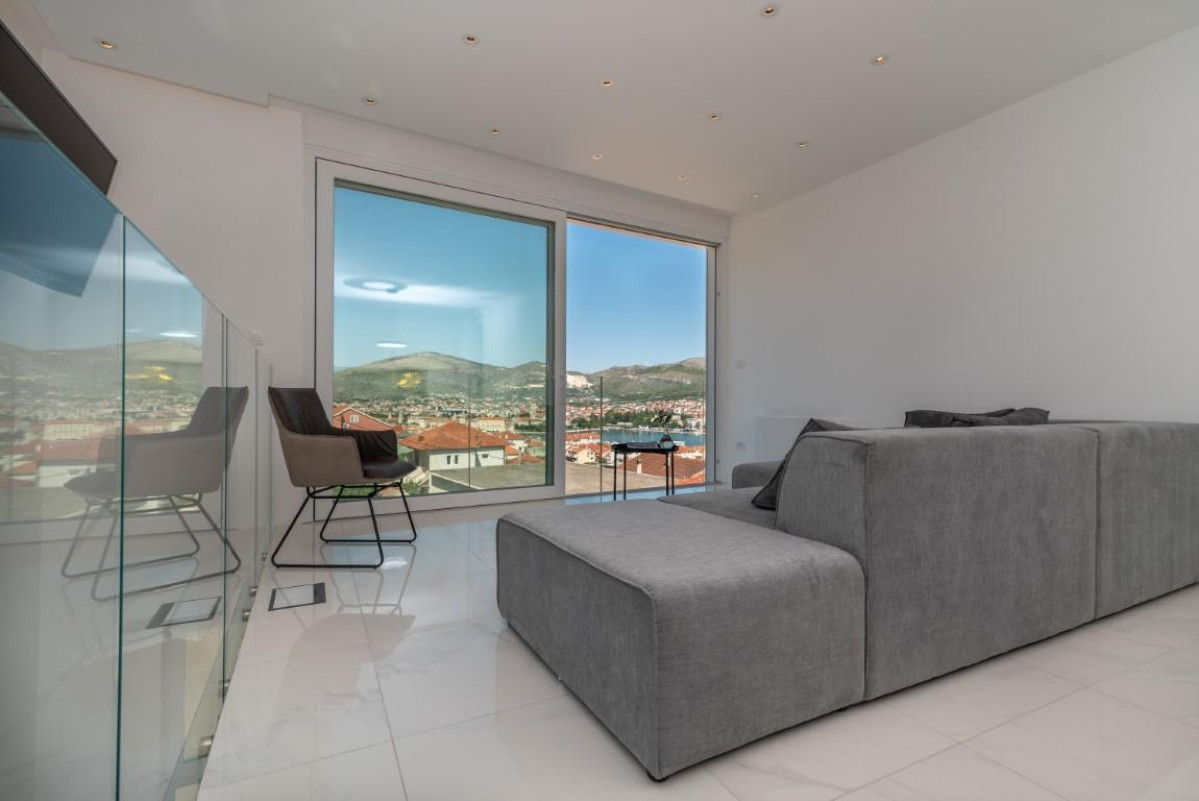 Villa Amazing View