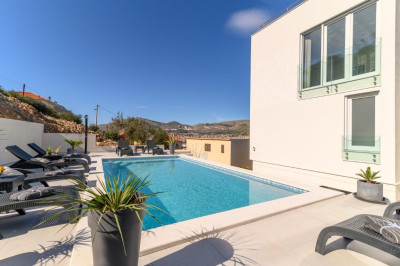 Villa Amazing View