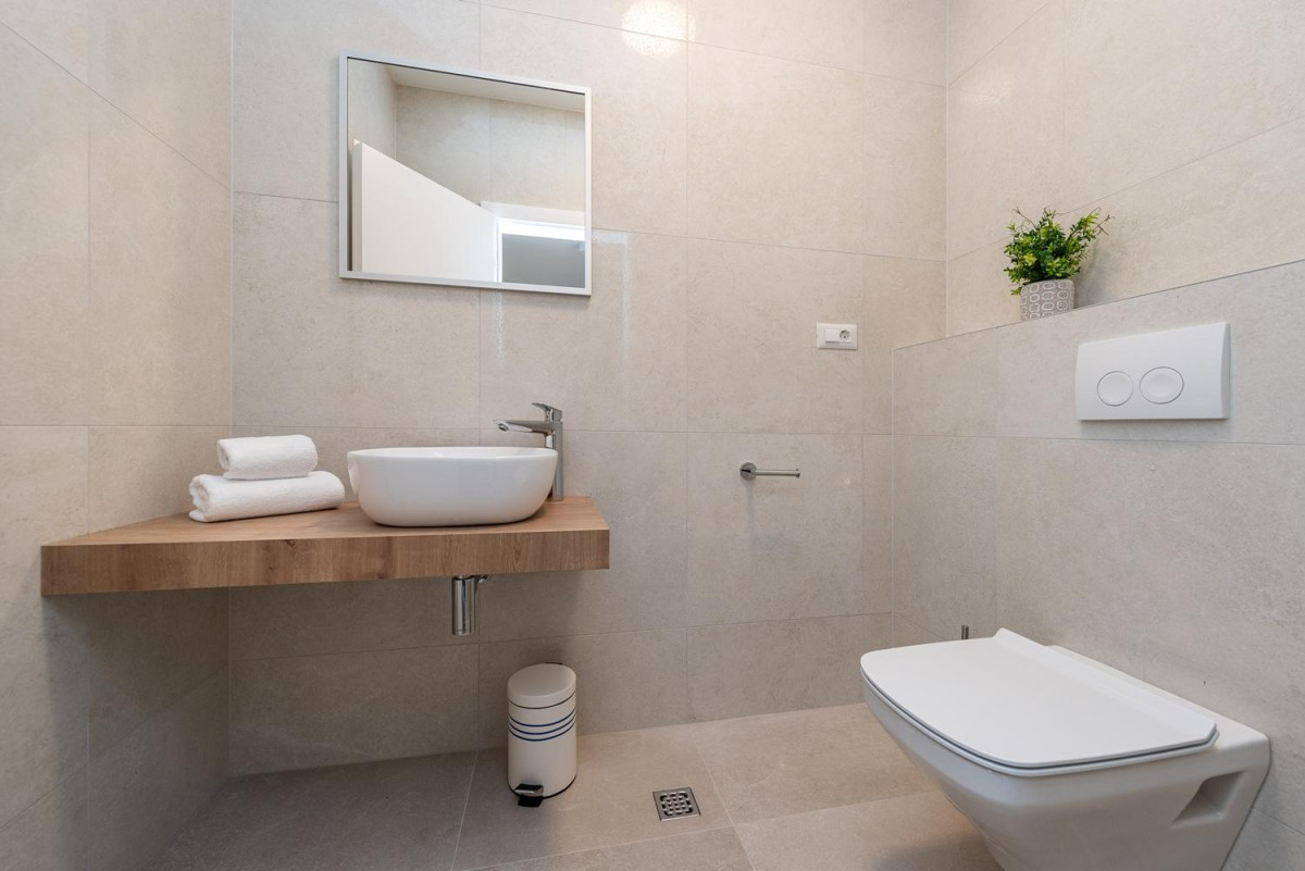 Villa White Diamond