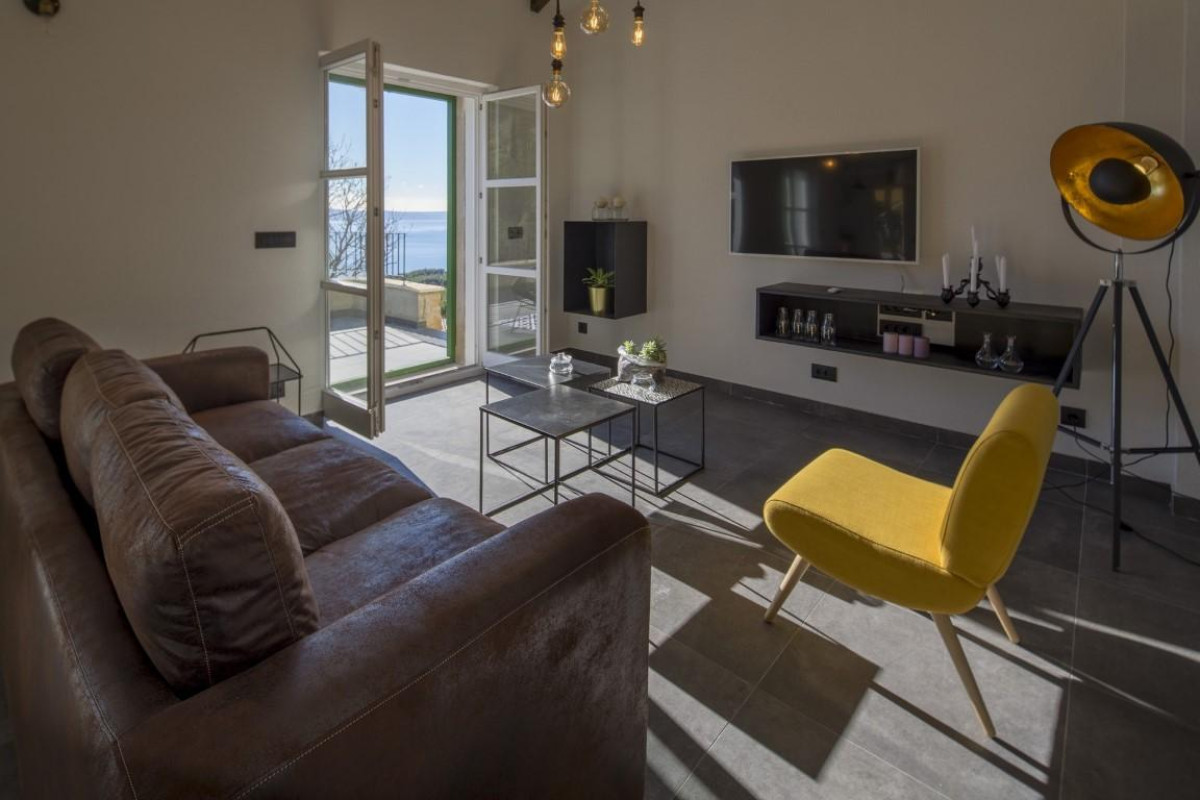 Villa 2M