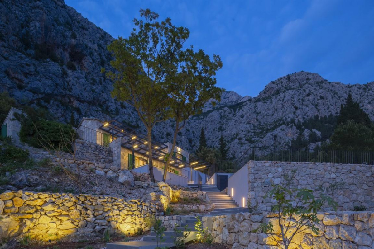 Villa 2M