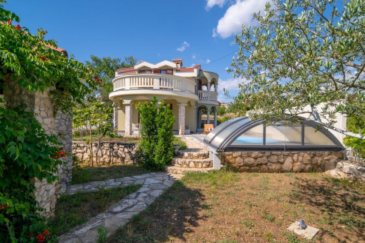 Villa Lusi