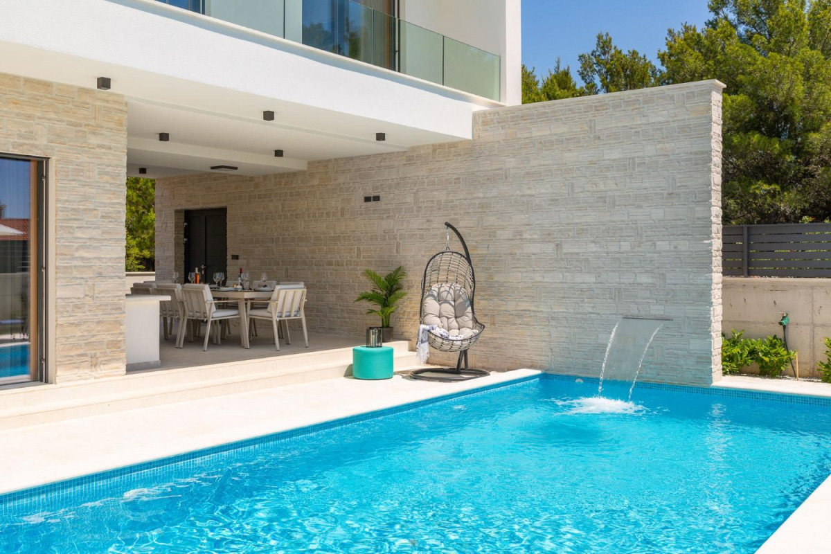 Villa DM