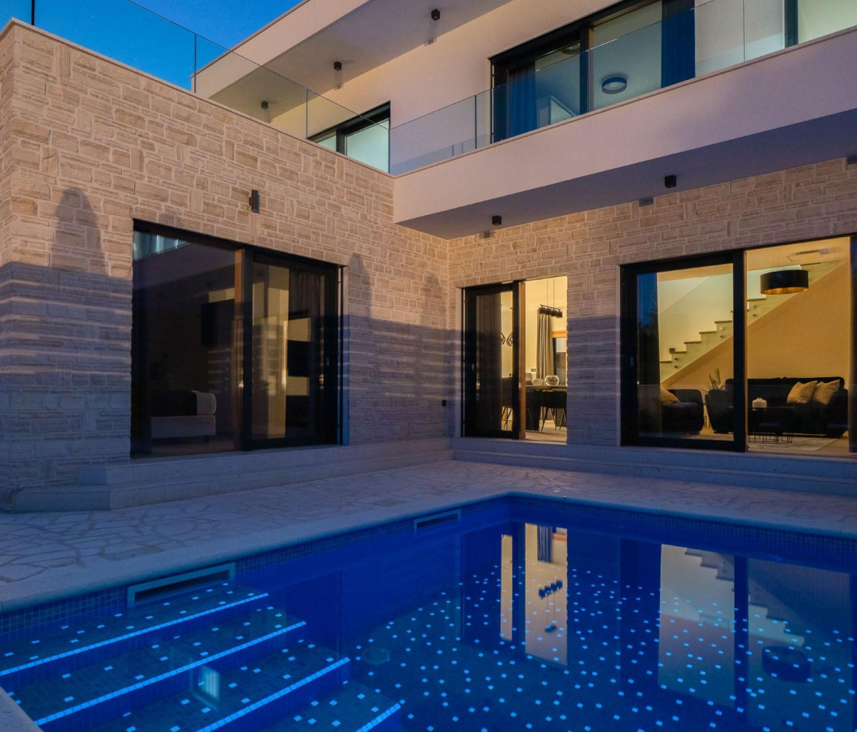 Villa DM