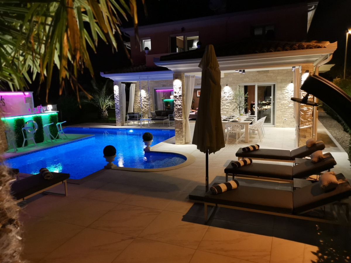 Villa Santo