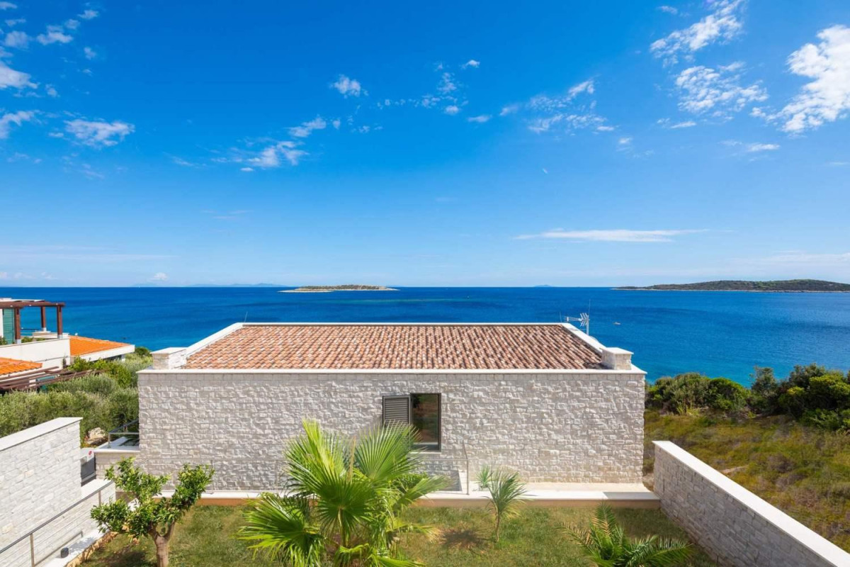 Villa Carisma