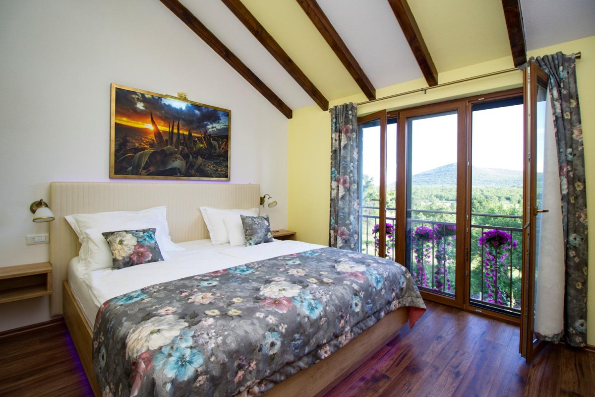 Villa Four Seasons