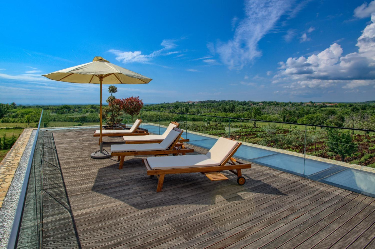 Villa Yellow Tree Baderna
