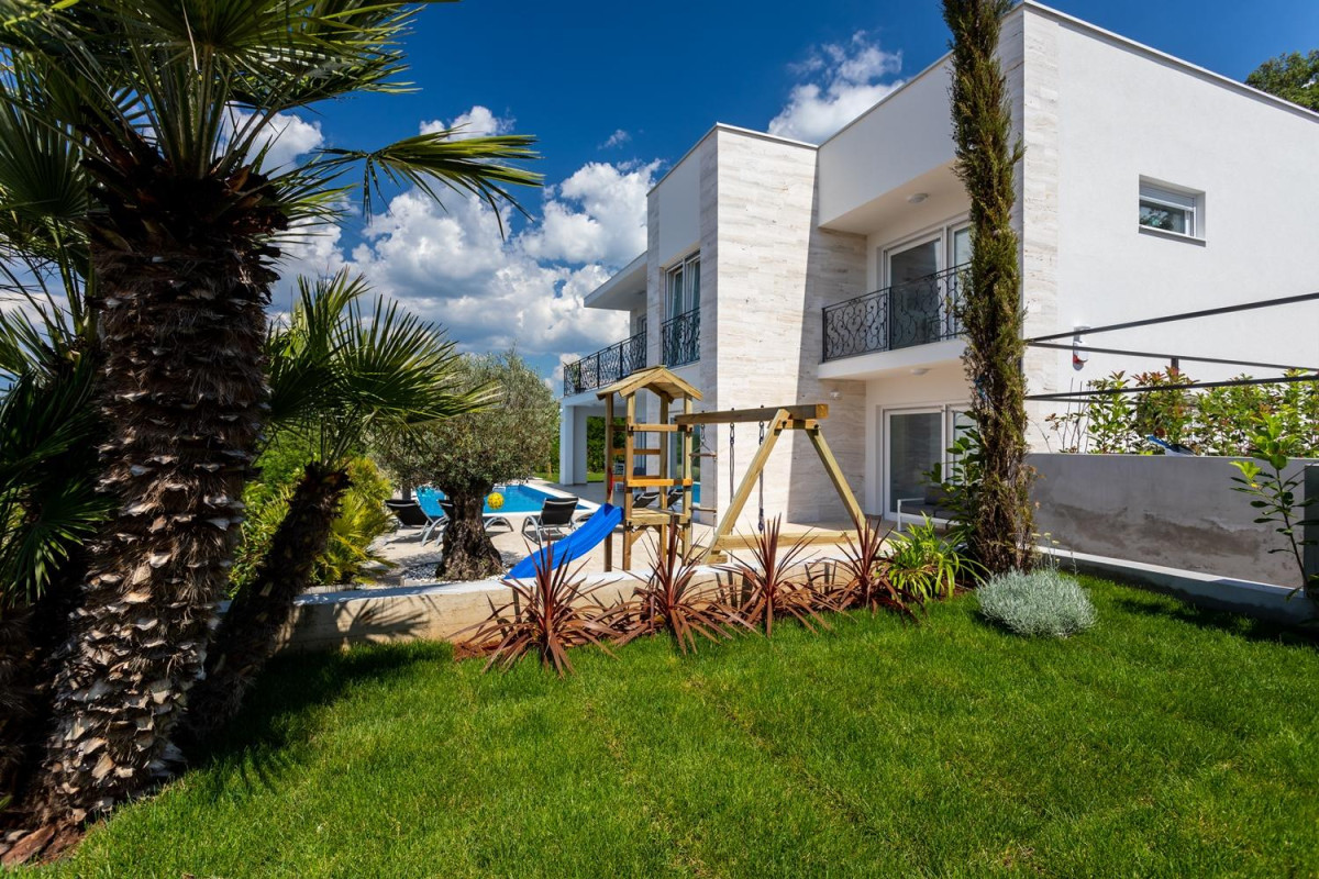 Villa Zarra