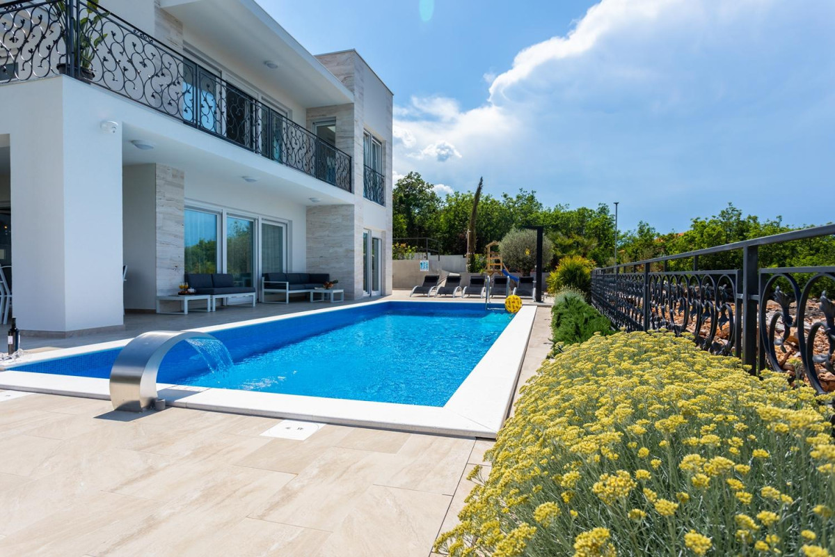 Villa Zarra