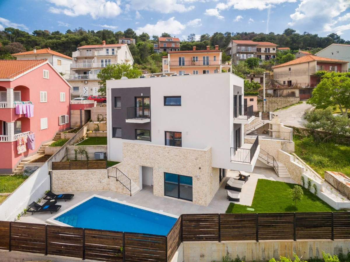 Villa Salt
