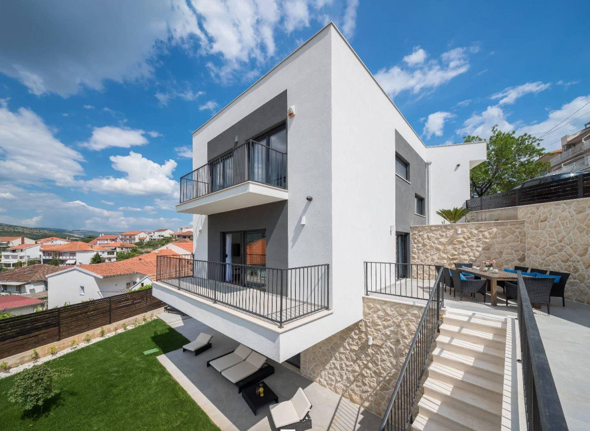 Villa Salt