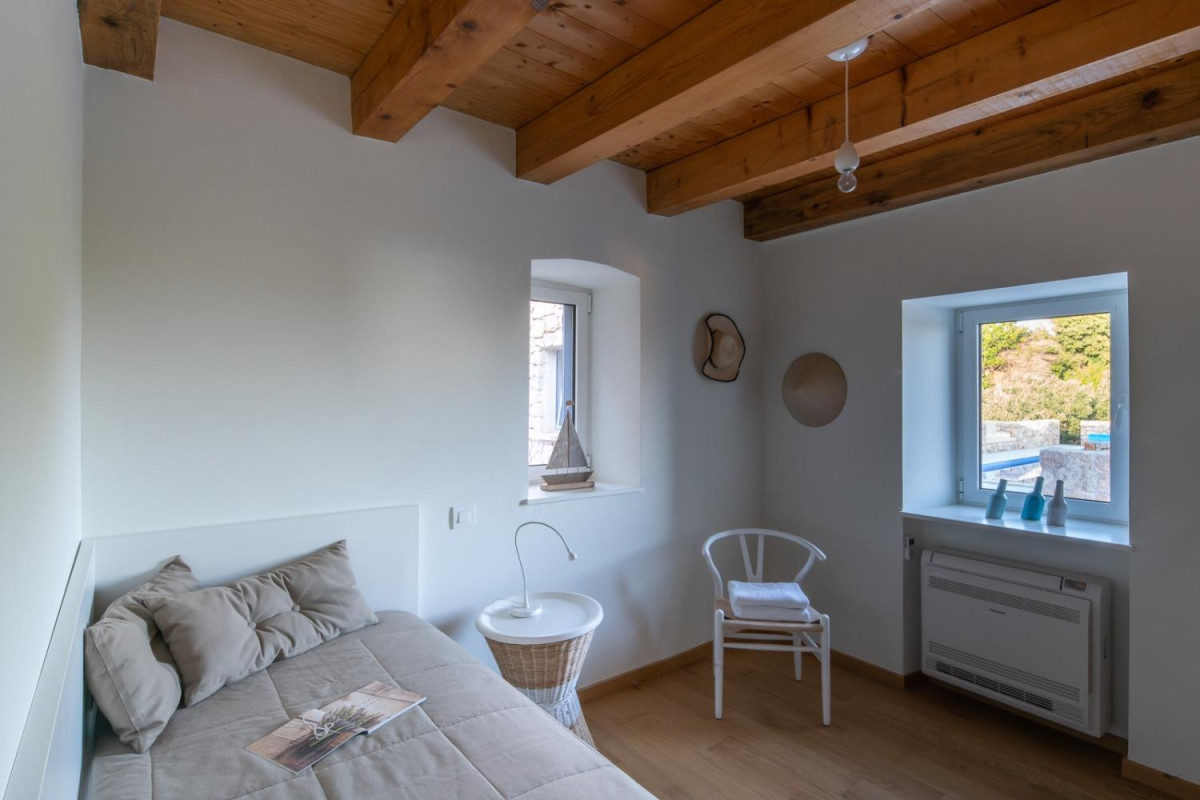 Villa Ella