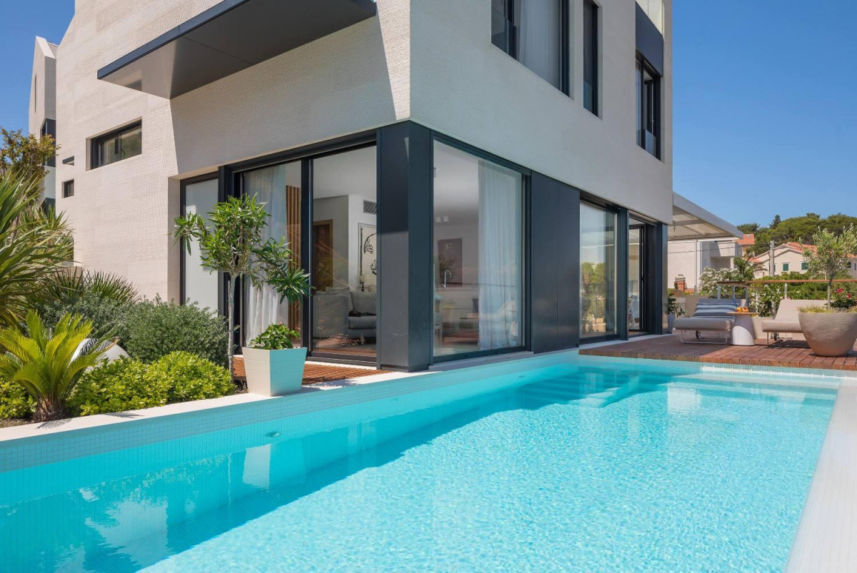 Villa Happiness