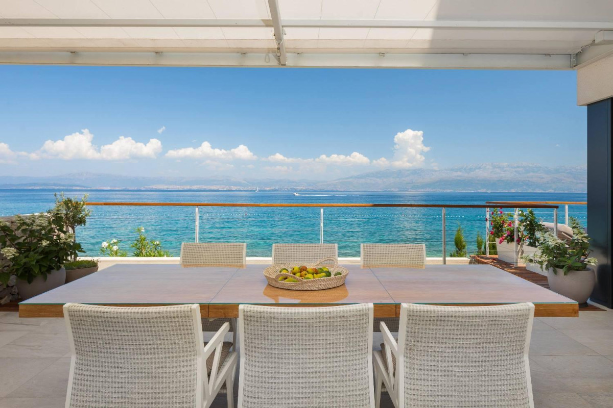 Villa Happiness