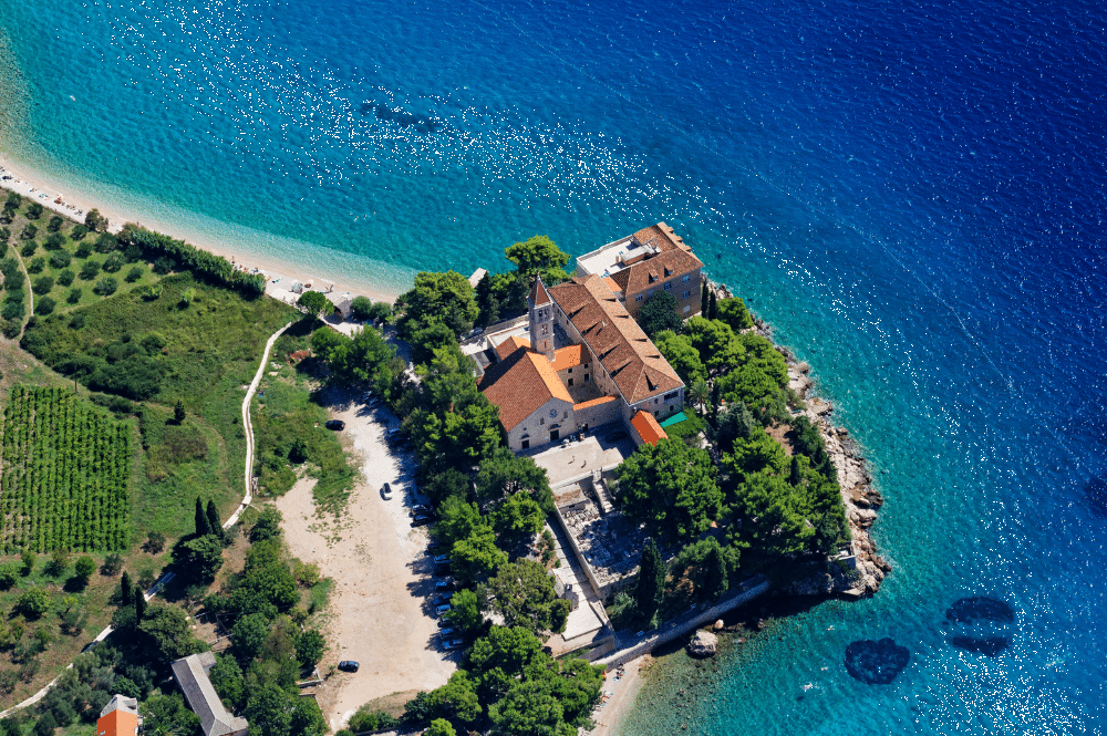 Besuch auf Brač: 10 Dinge, die man auf der Insel unternehmen kann