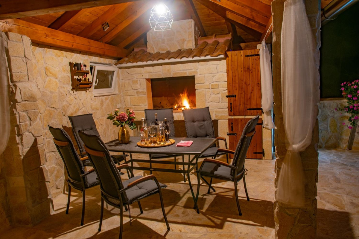 Villa Mara