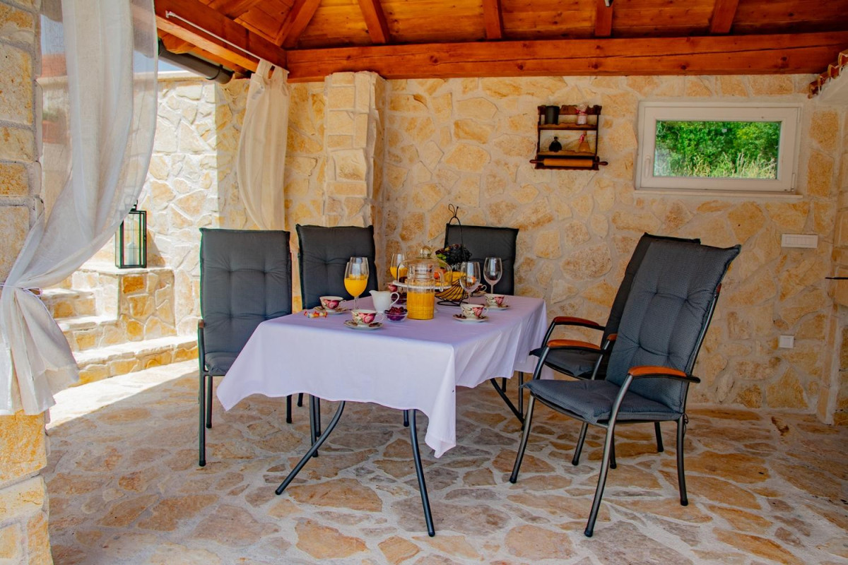 Villa Mara