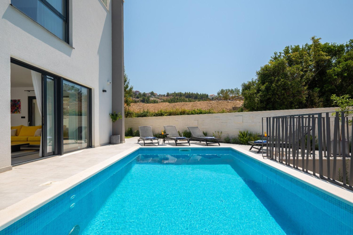Villa 9
