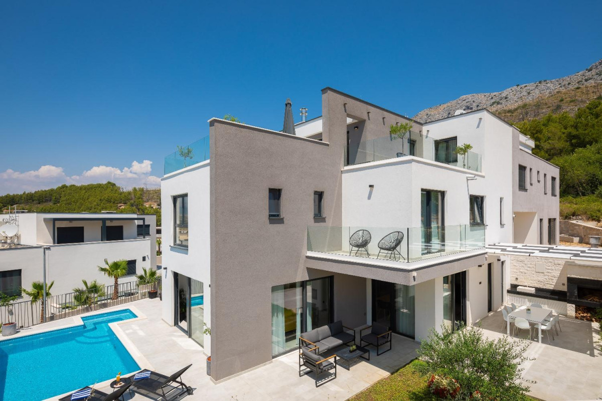 Villa 9