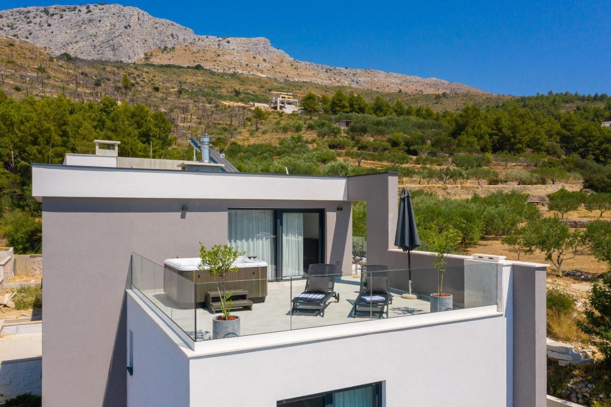 Villa 9