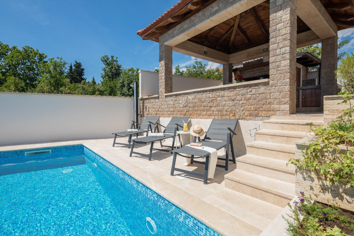Villa Pomalo