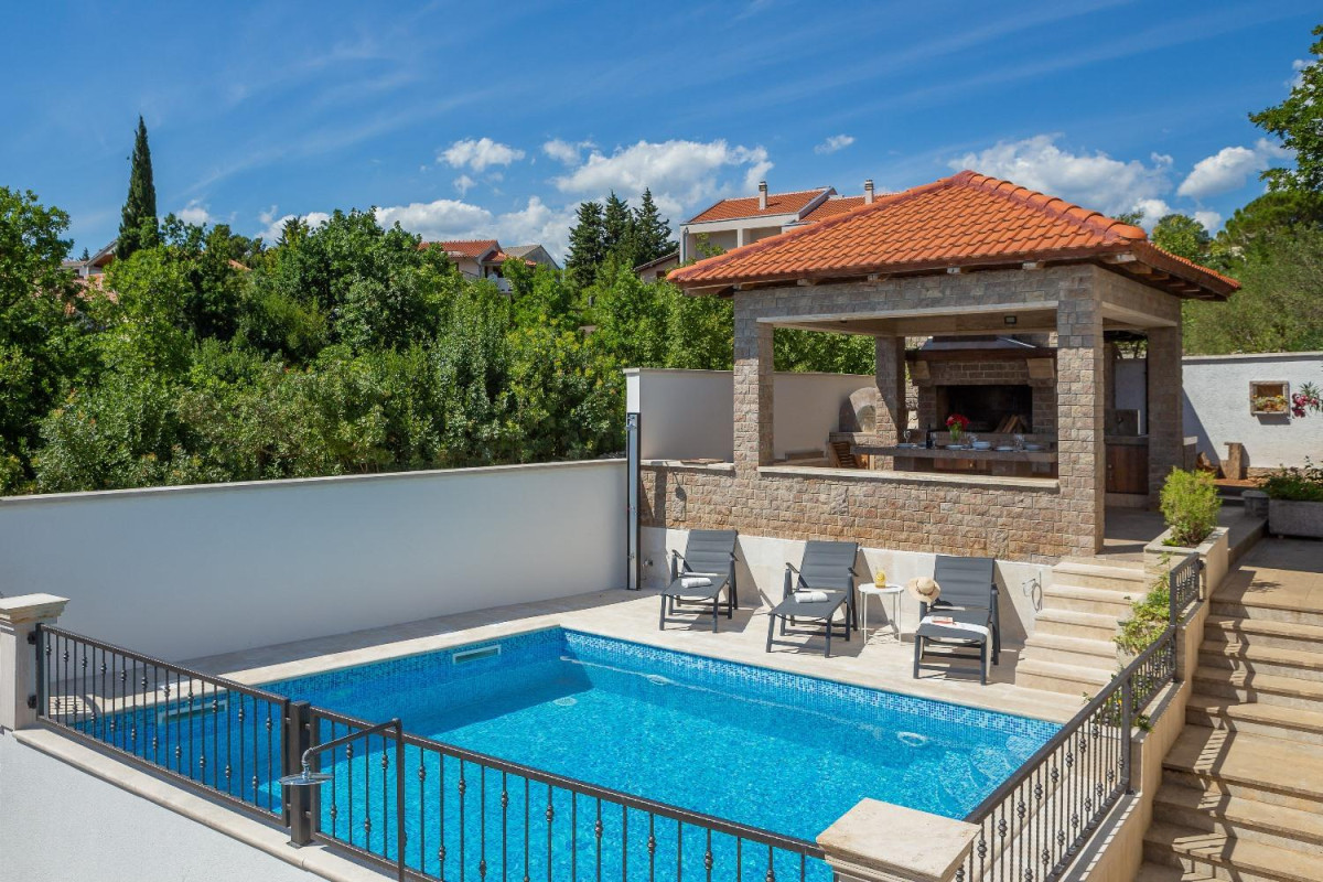 Villa Pomalo