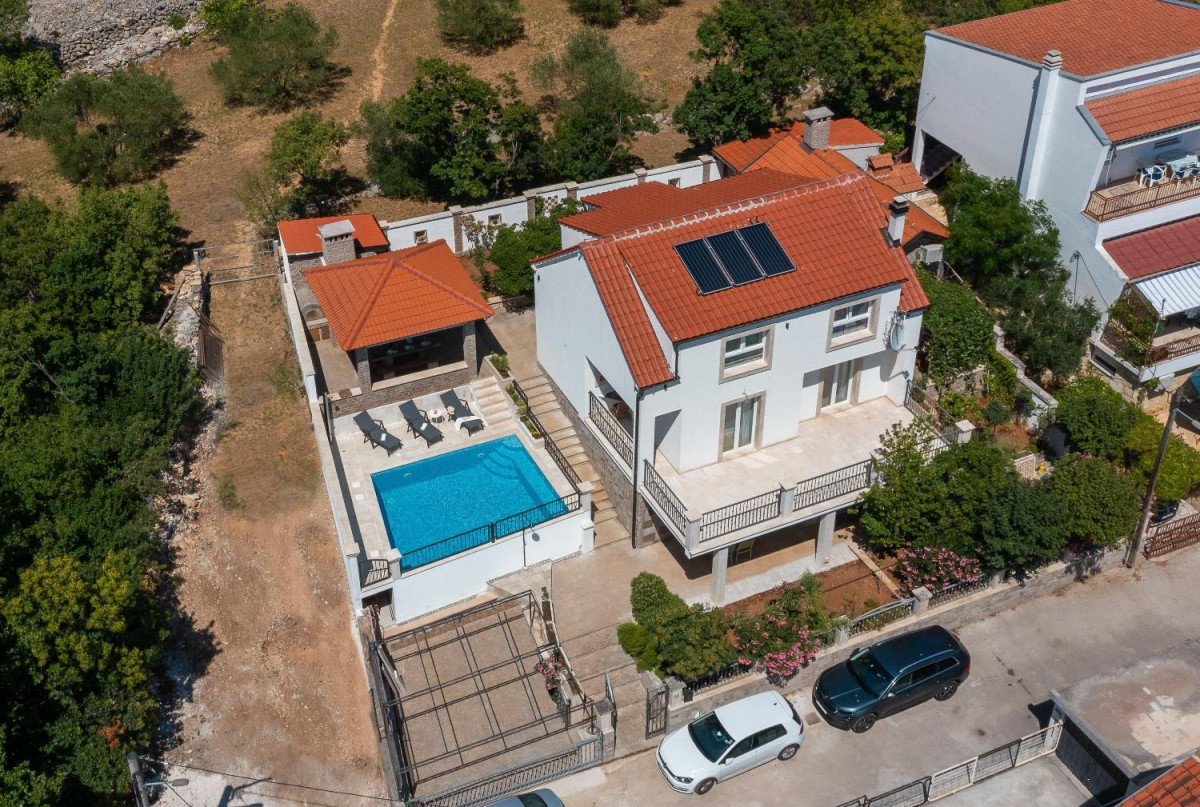 Villa Pomalo