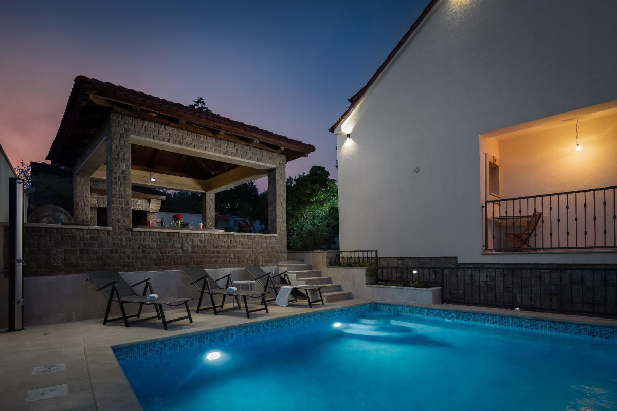 Villa Pomalo