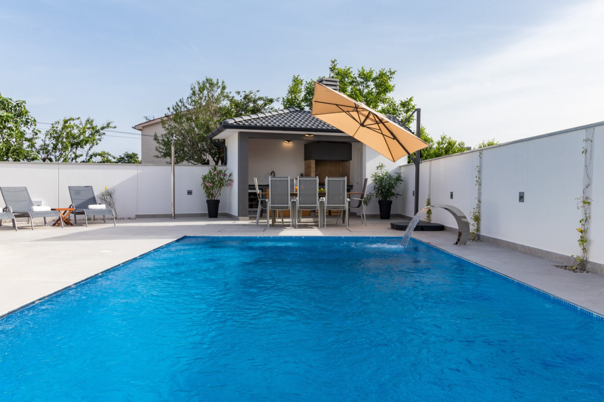 Villa Casa L