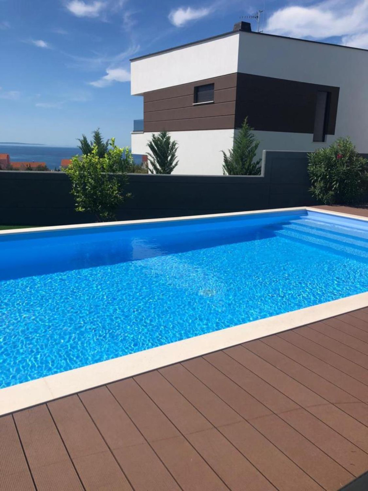 Villa Estate