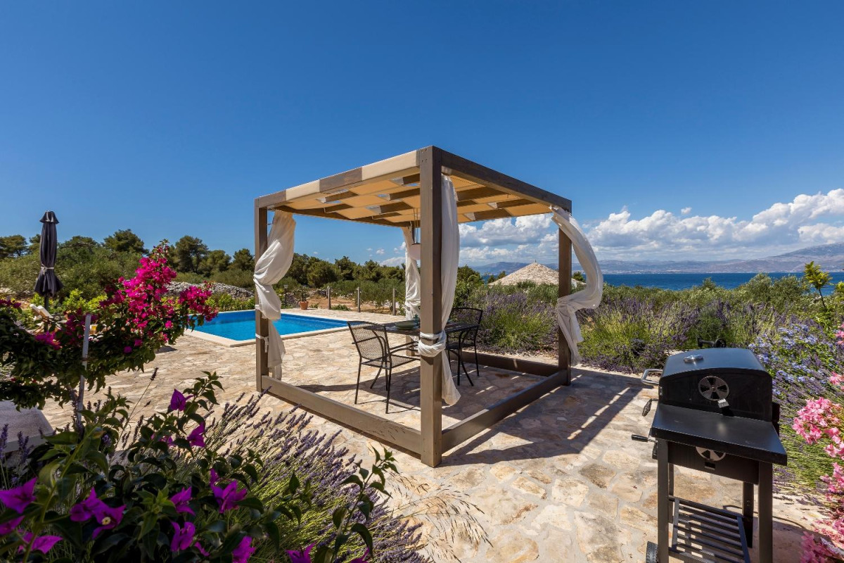 Villa Magical Island