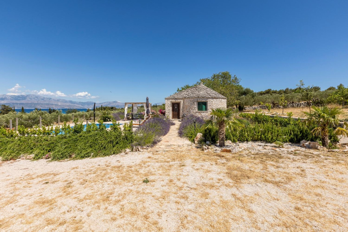 Villa Magical Island