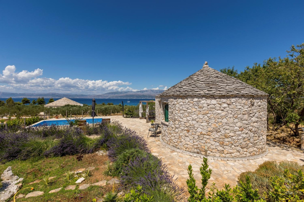 Villa Magical Island