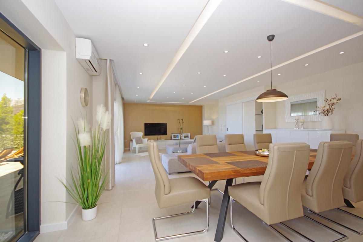 Villa Olive Hill