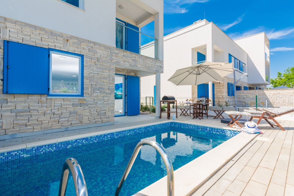 Villa Iris