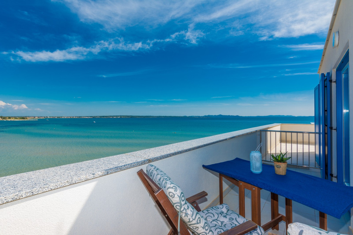 Villa Iris