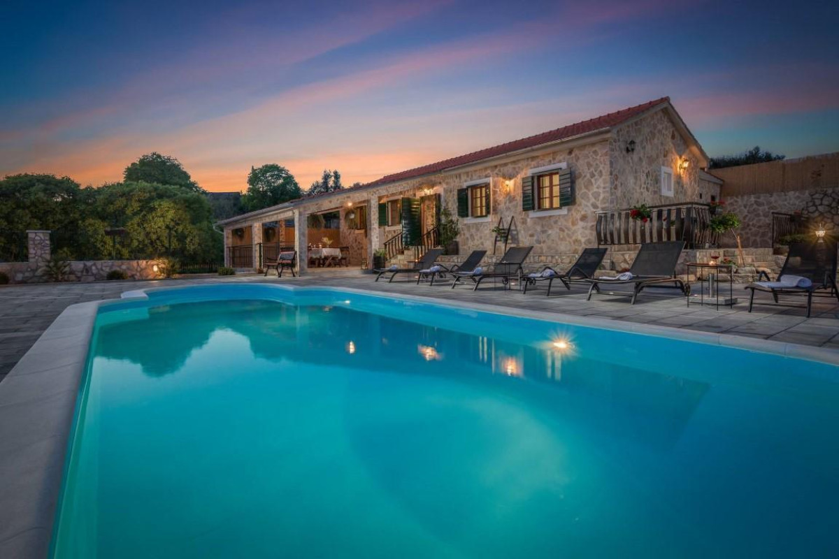 Luxury villa Adamaris in Rogoznica
