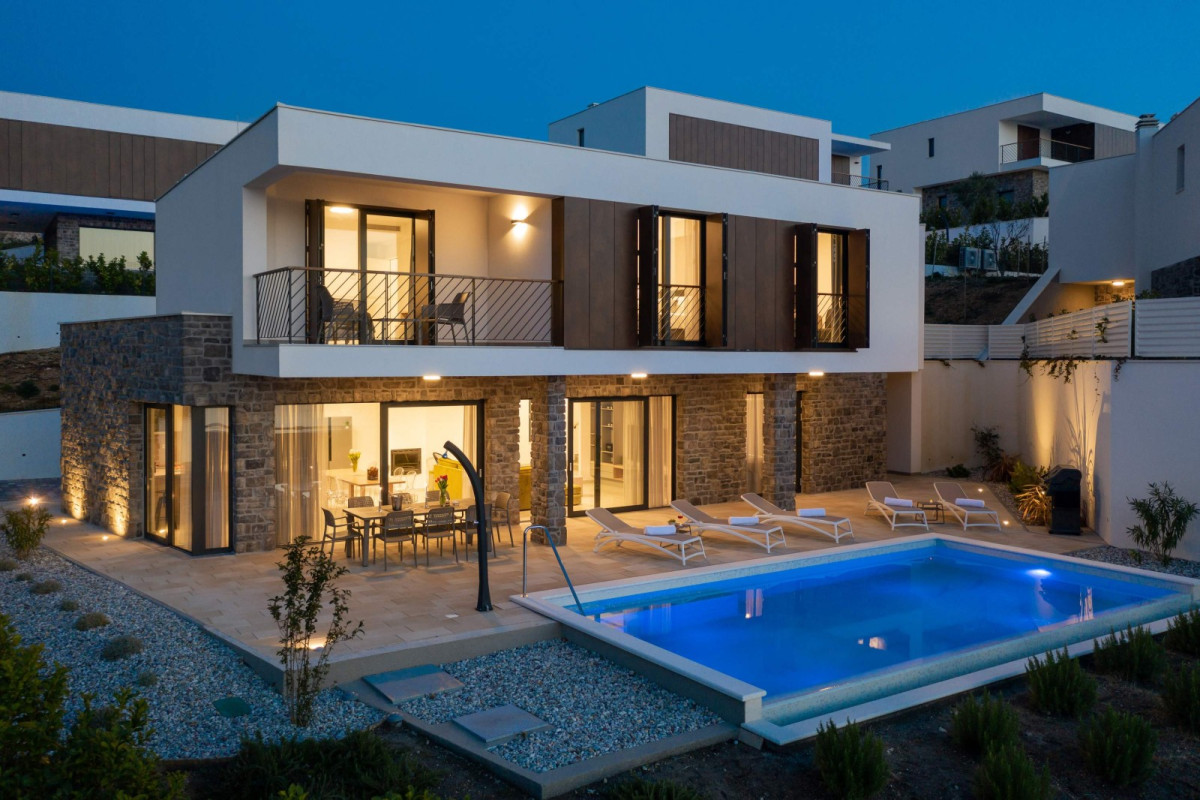 Villa Sole Dance