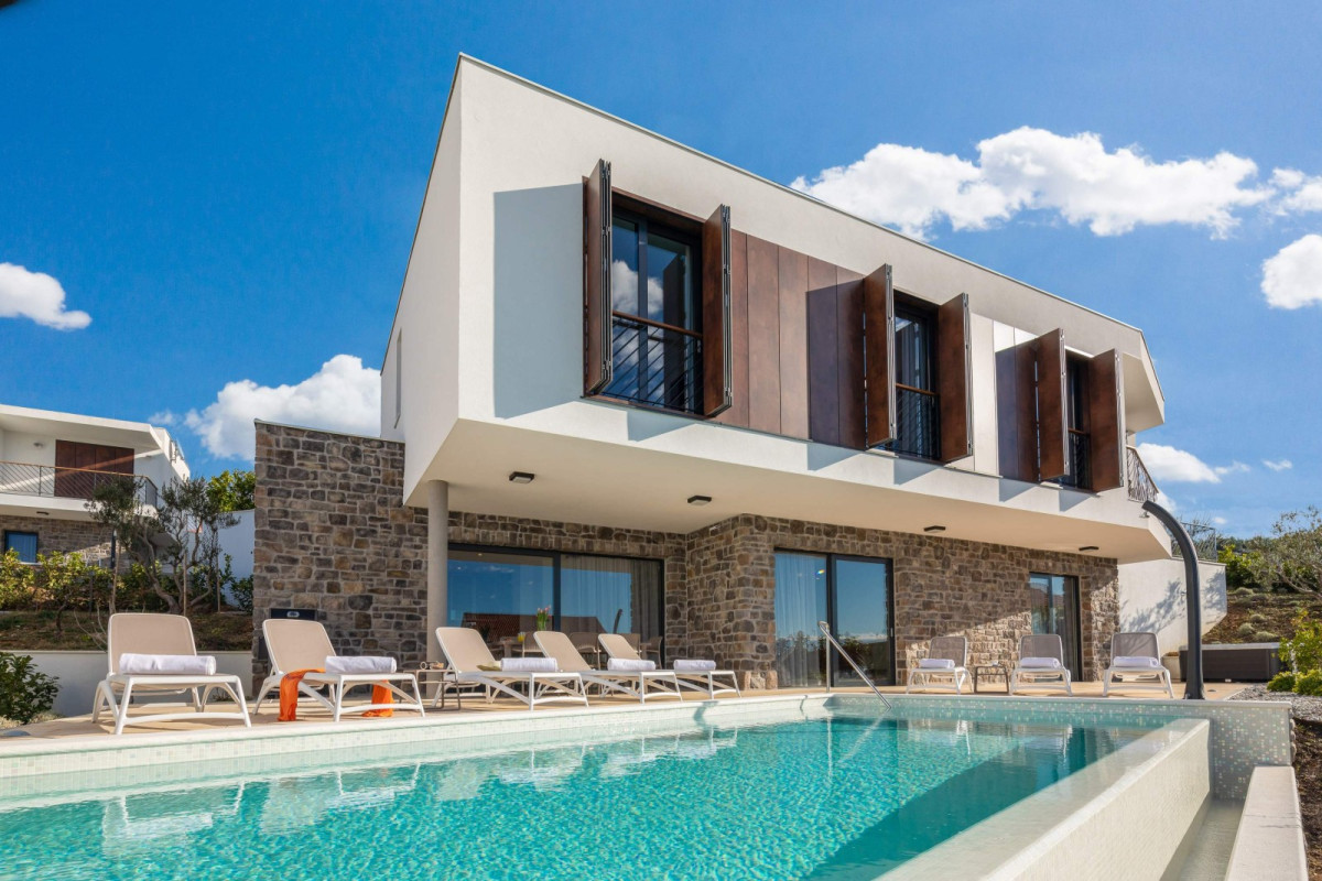 Villa Aurora
