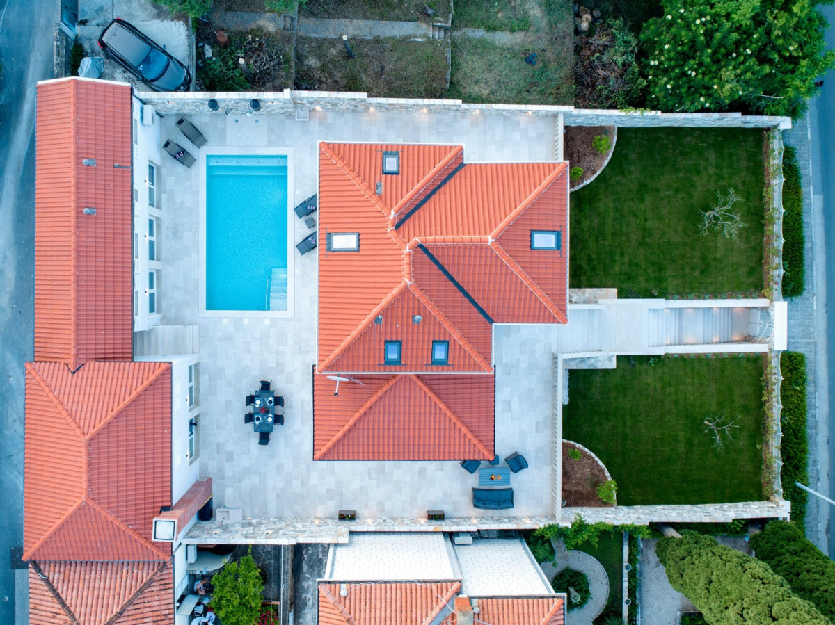 Villa Aria