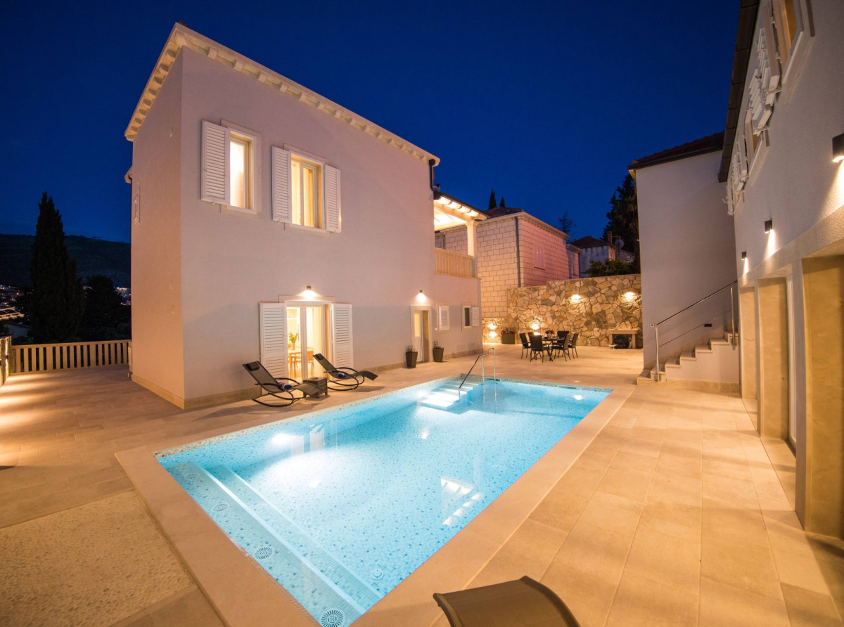 Villa Aria