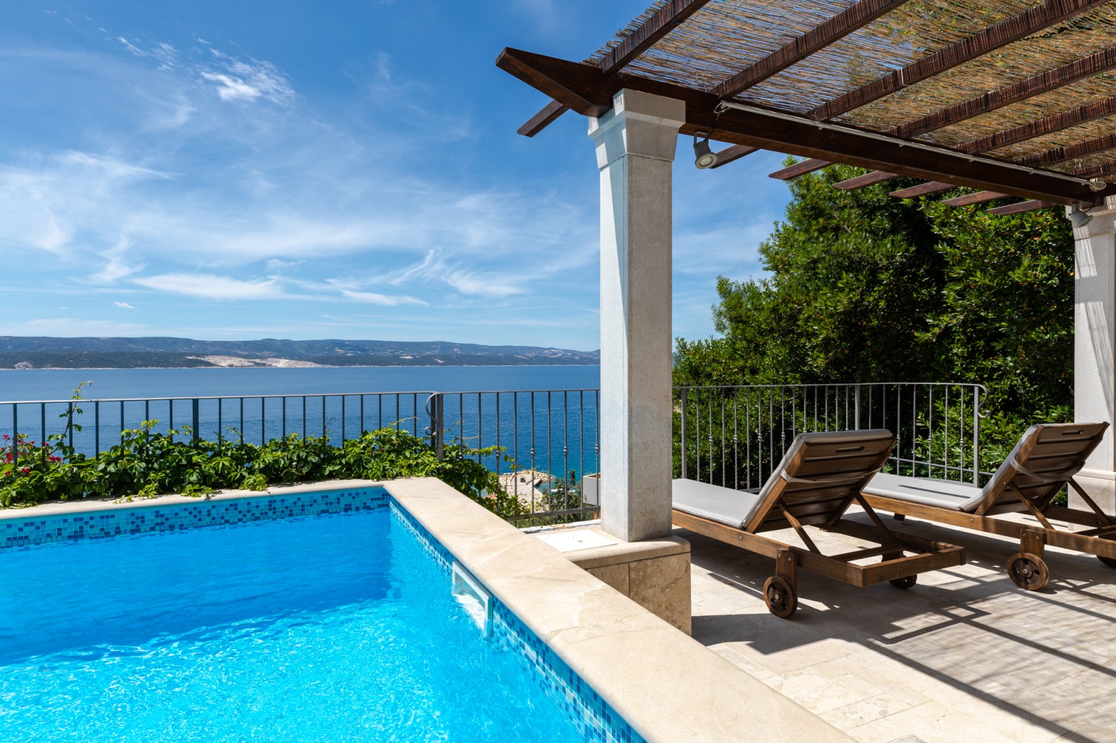 Beachfront Villa Lucija