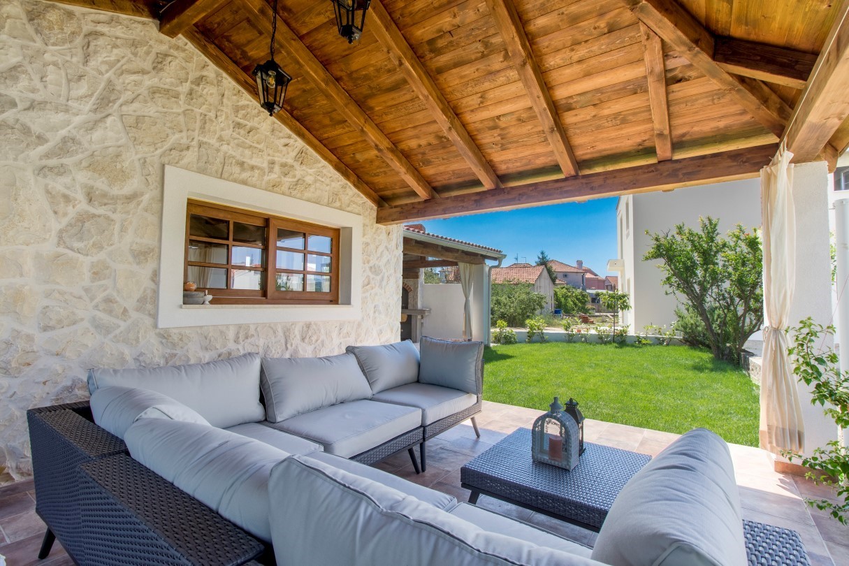 Villa Leila in Šibenik near the beach