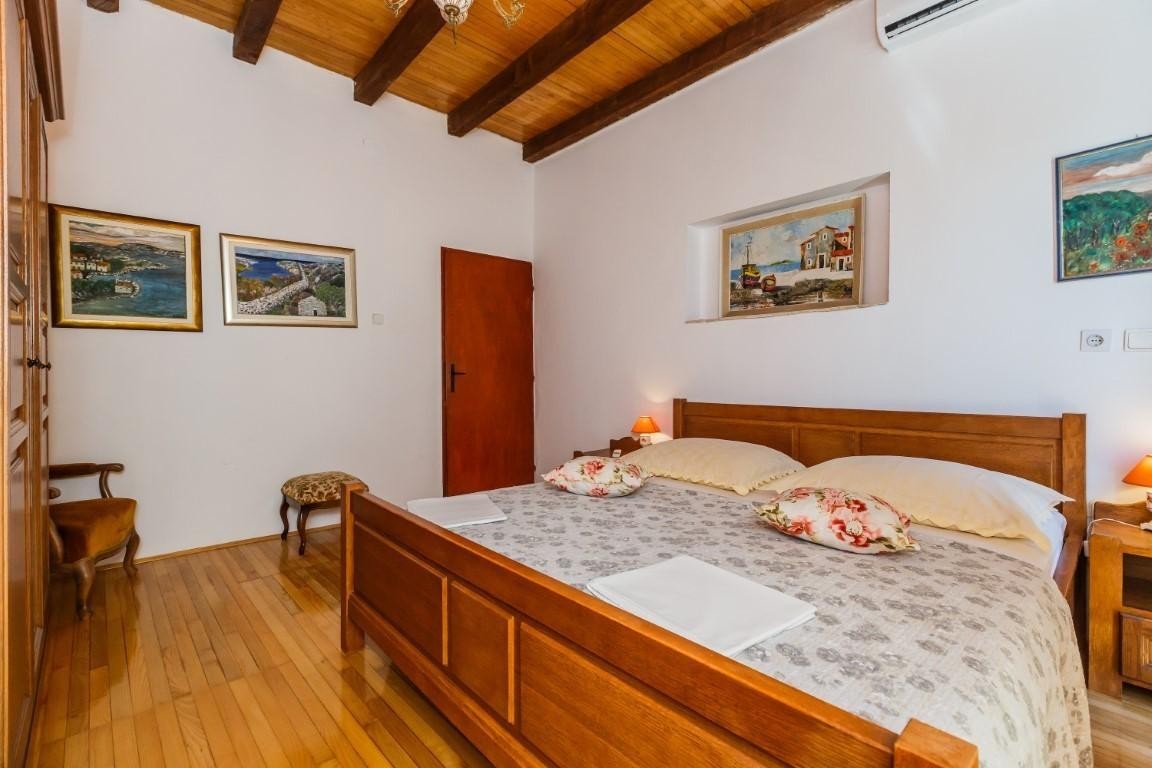 Seaview villa Paladin