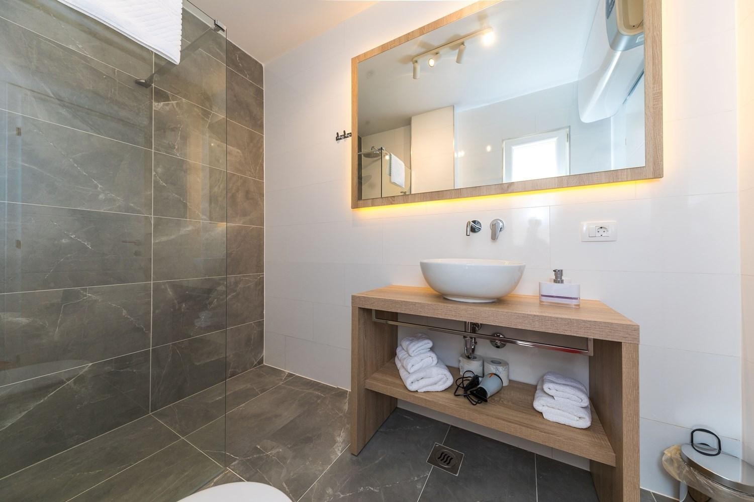Luxury Villa Sheley in Kastela - Split - Croatia