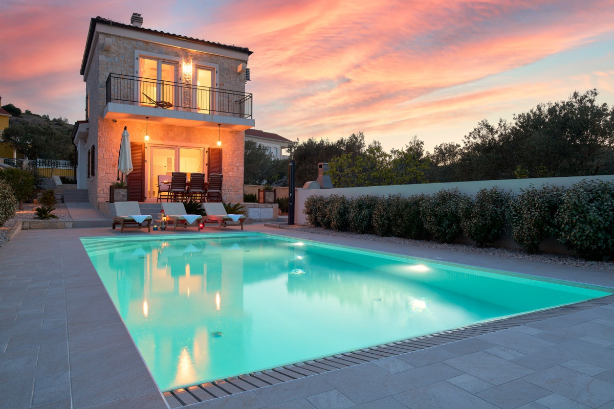 Villa Cikas