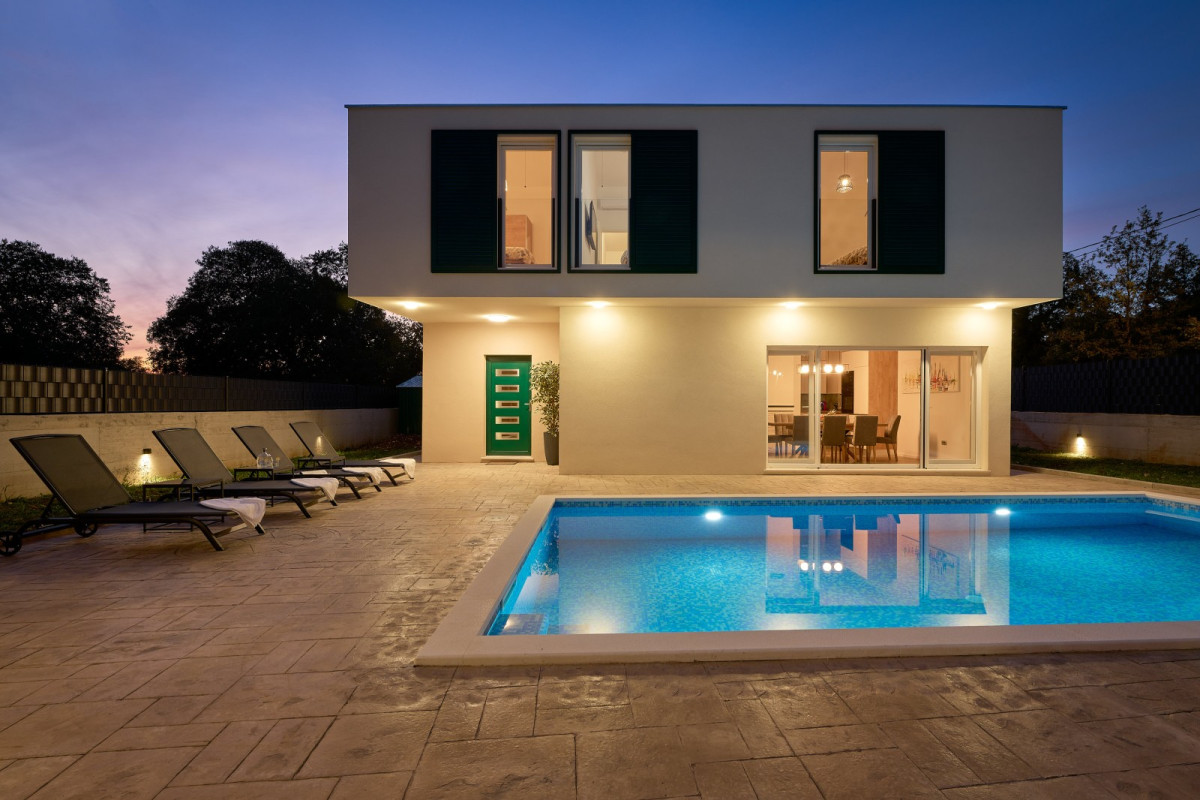 Villa Starlight